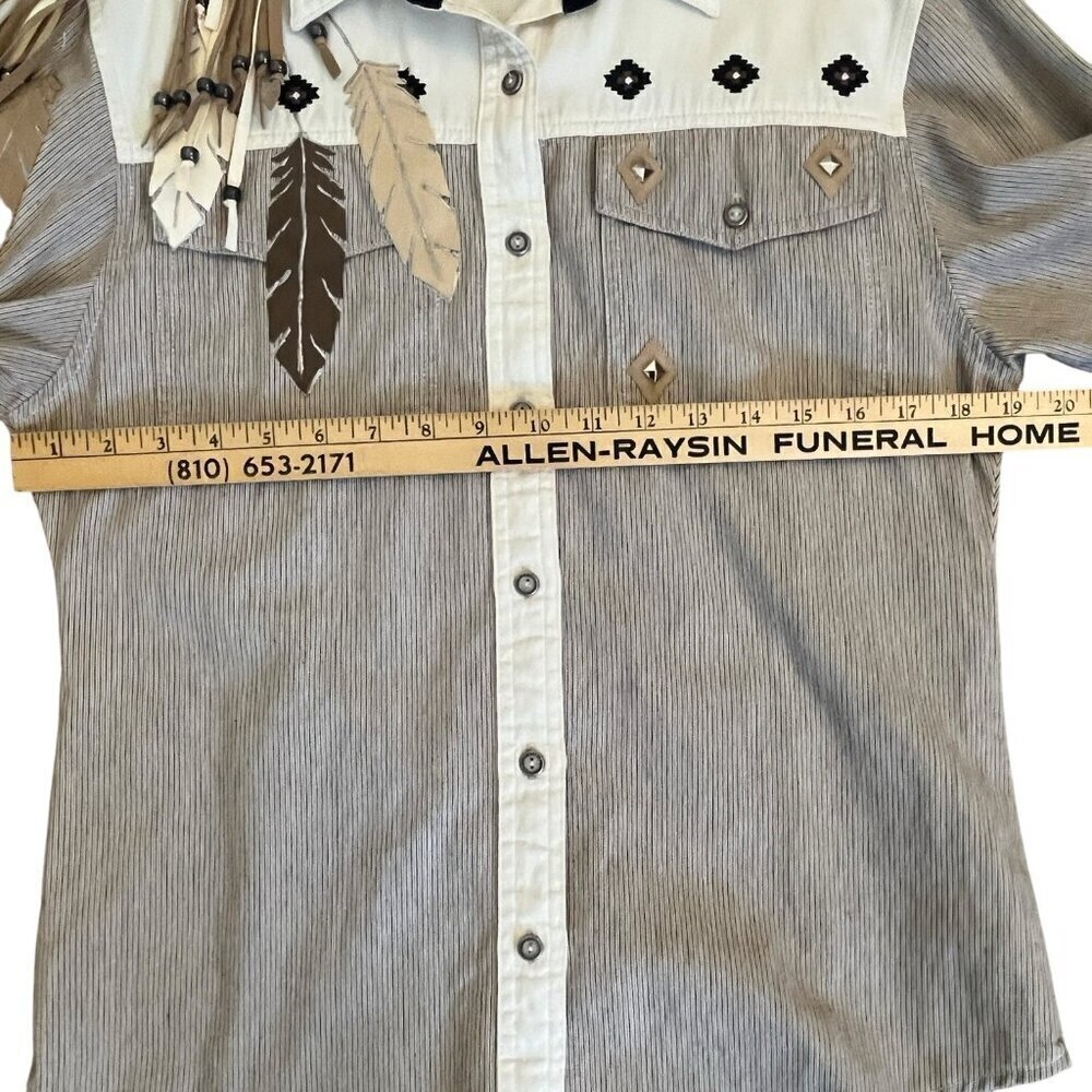 Vtg 80s Womens Wrangler Western Shirt M Native American Concho Feathers Cowgirl - Picture 13 of 15